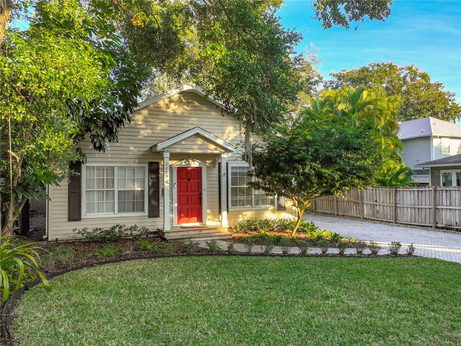 1209 CLOUSER AVE, ORLANDO, FL, 32804