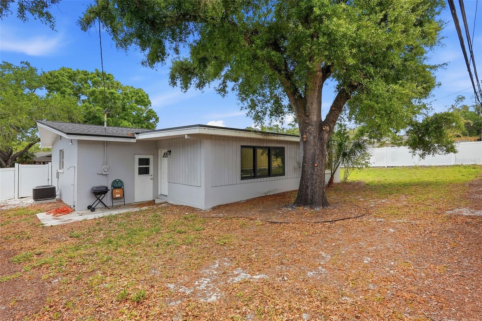 3012 HICKORY DR, LARGO, FL, 33770