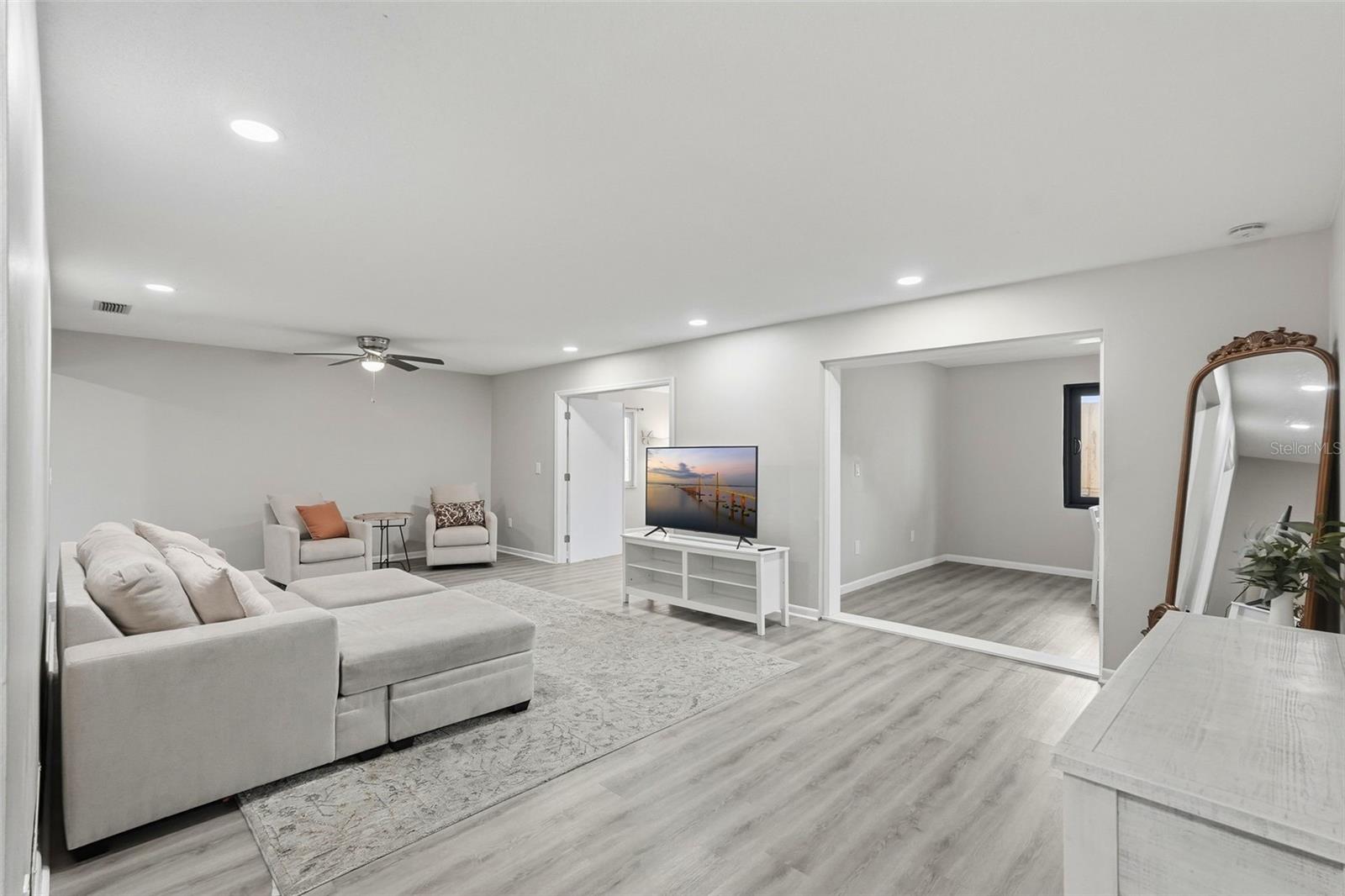 3012 HICKORY DR, LARGO, FL, 33770