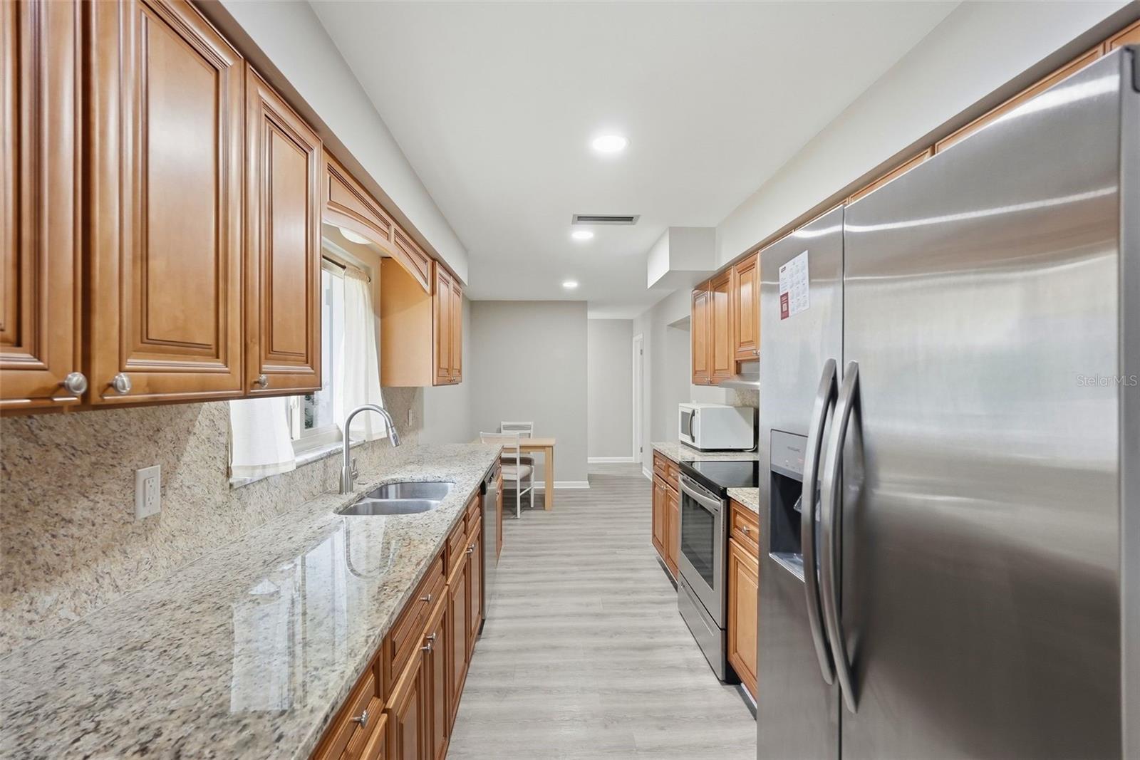 3012 HICKORY DR, LARGO, FL, 33770