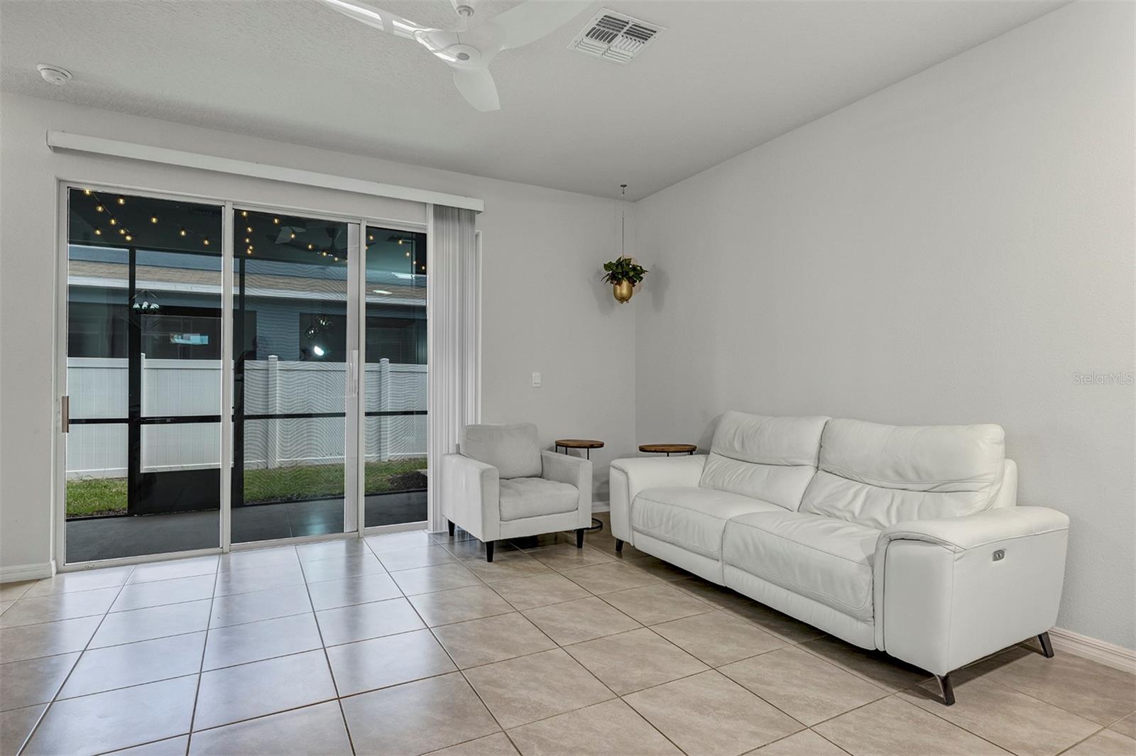 4015 BLUE BANKS LN, BRADENTON, FL, 34208