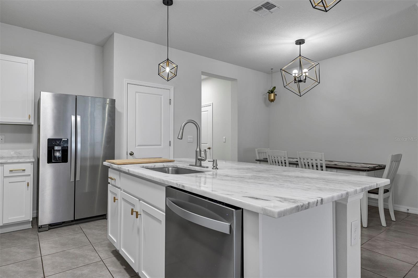 4015 BLUE BANKS LN, BRADENTON, FL, 34208