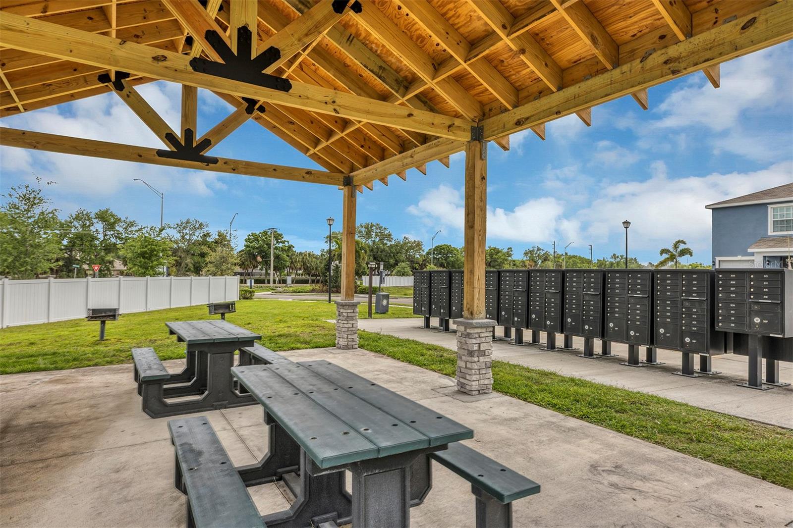 4015 BLUE BANKS LN, BRADENTON, FL, 34208