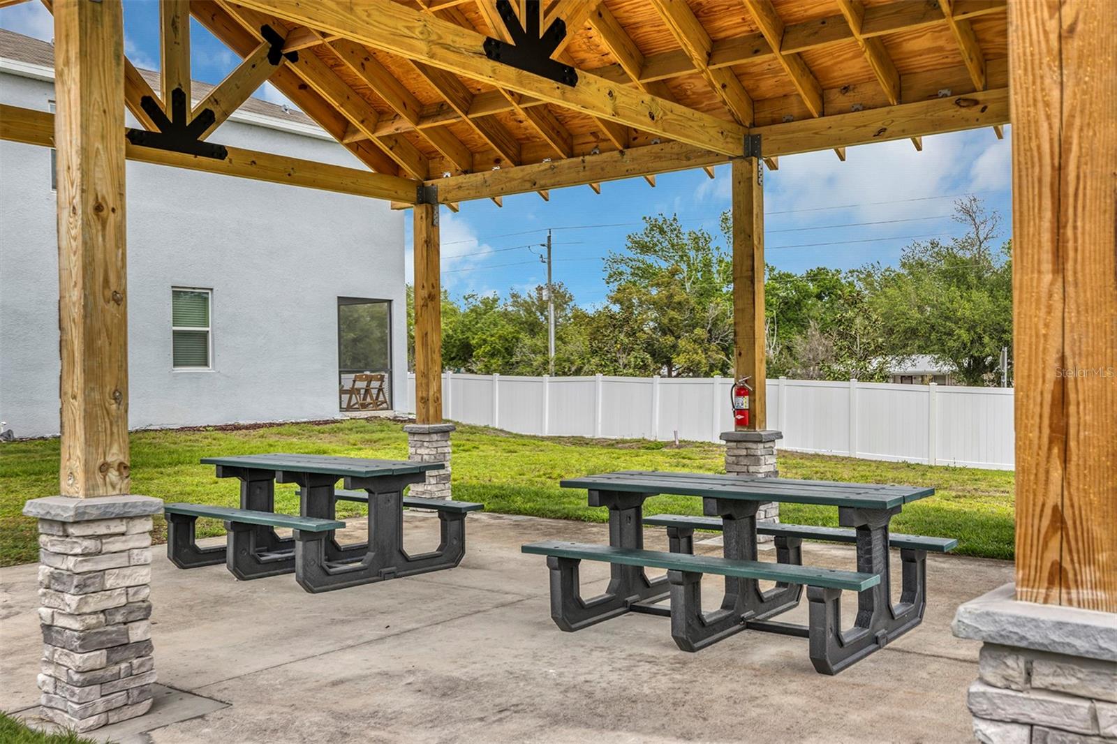 4015 BLUE BANKS LN, BRADENTON, FL, 34208