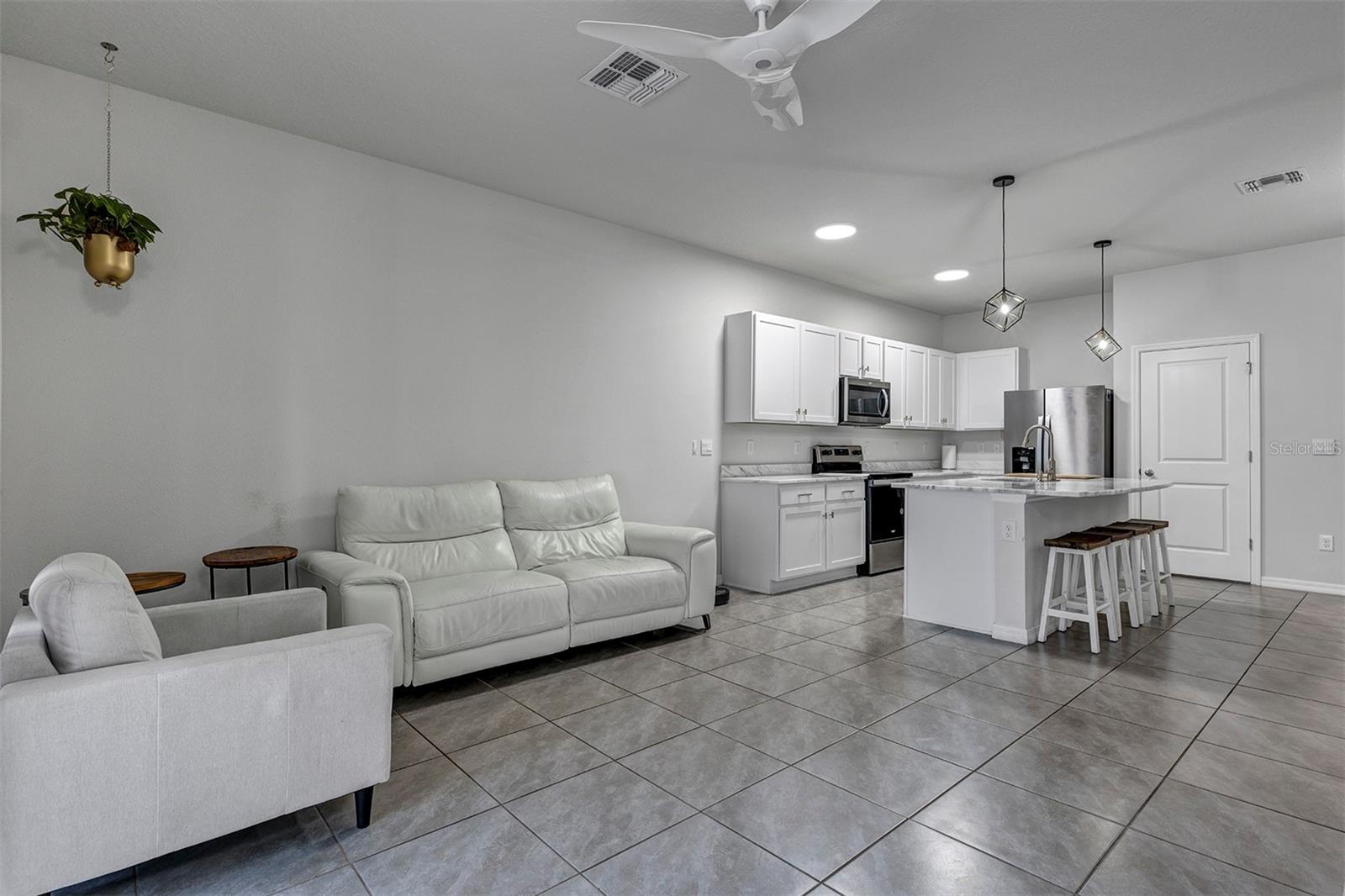 4015 BLUE BANKS LN, BRADENTON, FL, 34208