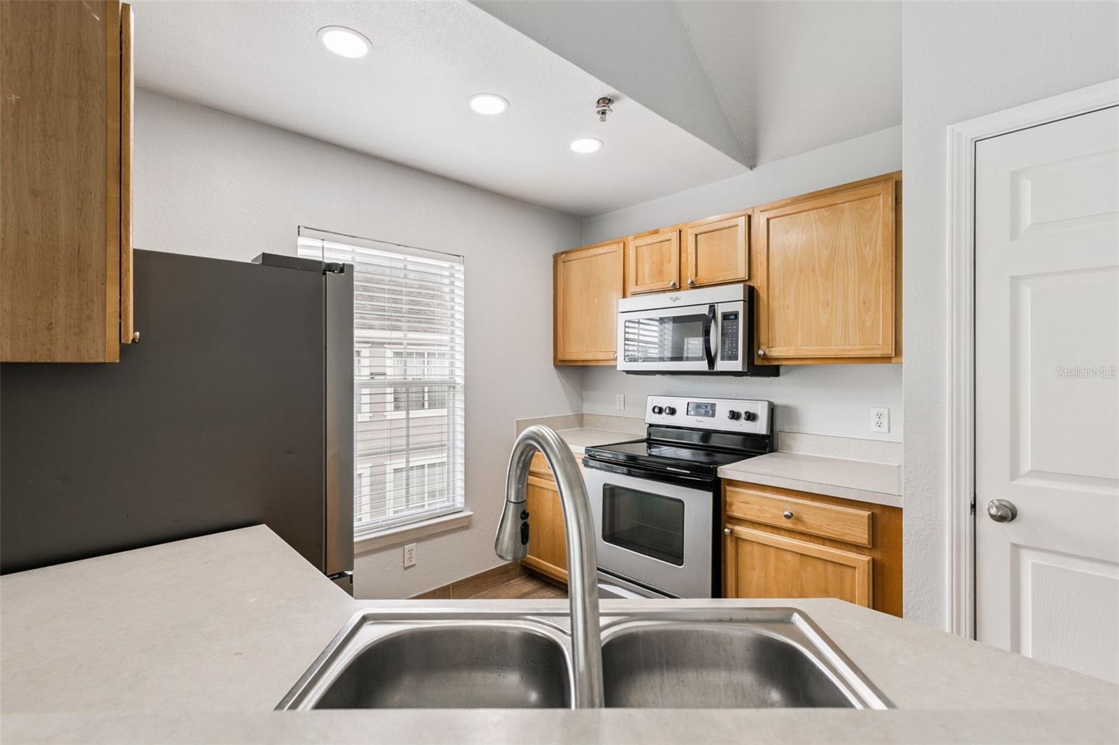 9141 LEE VISTA BLVD #307, ORLANDO, FL, 32829