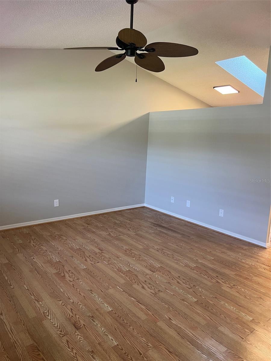 12449 ORANGEWOOD CIR #17, TAVARES, FL, 32778