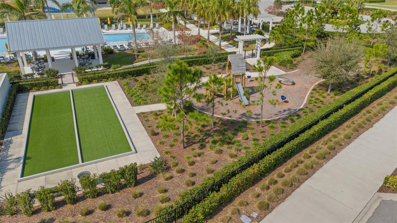 8145 GRANDE SHORES DR, SARASOTA, FL, 34240