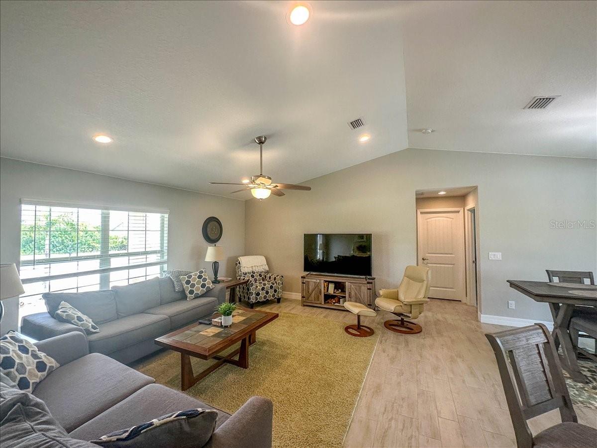 11707 WILLMINGTON BLVD, PORT CHARLOTTE, FL, 33981