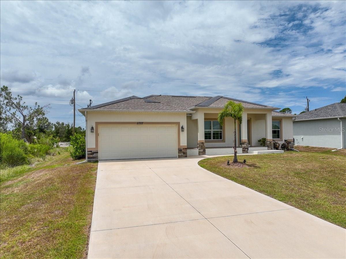 11707 WILLMINGTON BLVD, PORT CHARLOTTE, FL, 33981