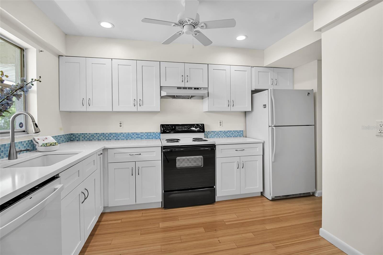 3987 MACEACHEN BLVD #133, SARASOTA, FL, 34233
