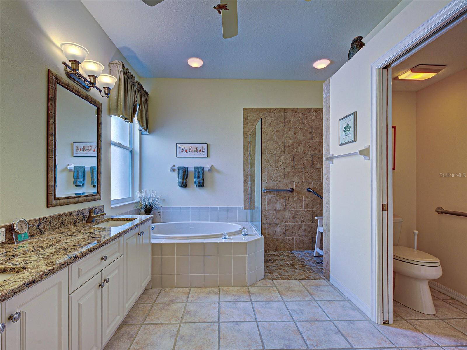 754 BACK NINE DR, VENICE, FL, 34285