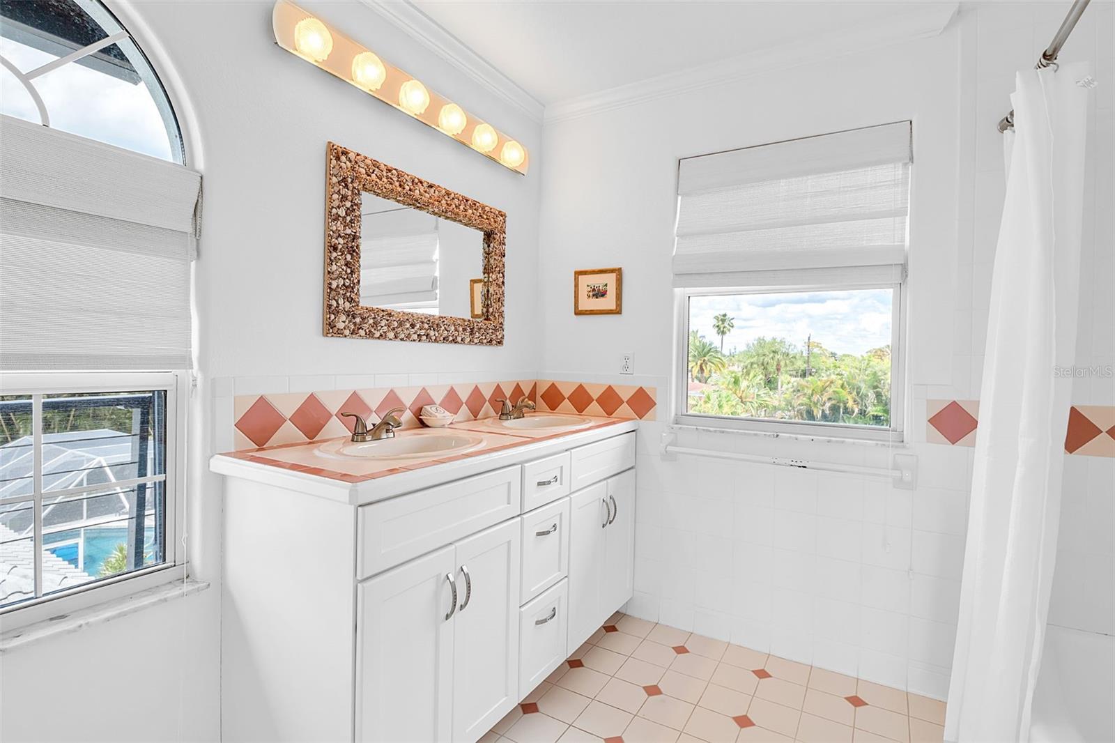 608 GARDENIA DR, VENICE, FL, 34285
