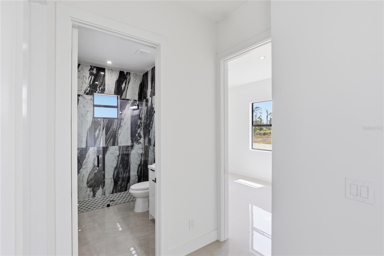 1122 S EDELWEISS ST E, LEHIGH ACRES, FL, 33974