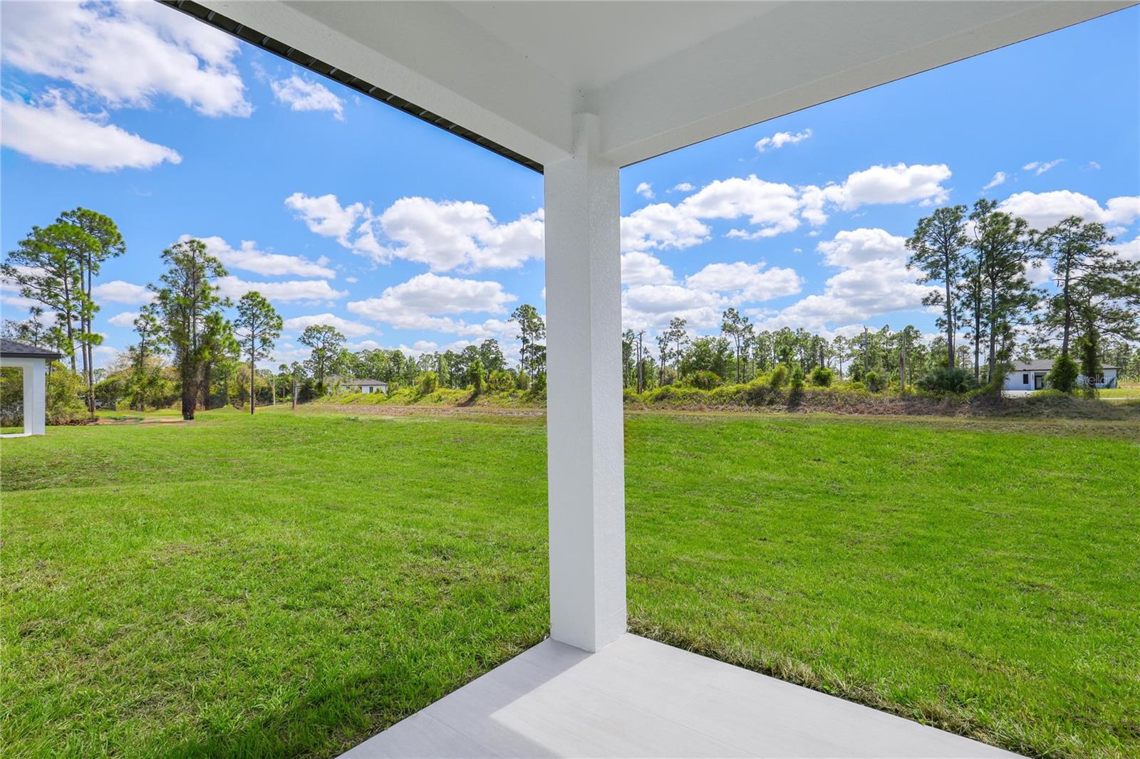 1122 S EDELWEISS ST E, LEHIGH ACRES, FL, 33974