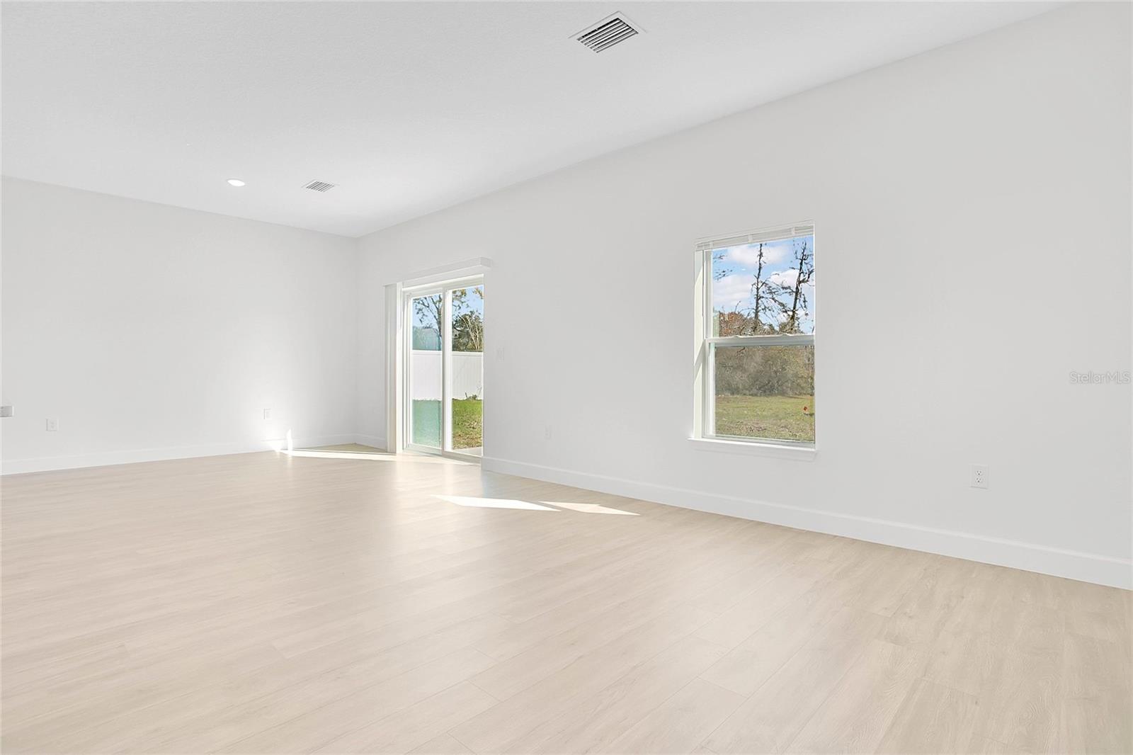 469 MARION OAKS LN, OCALA, FL, 34473