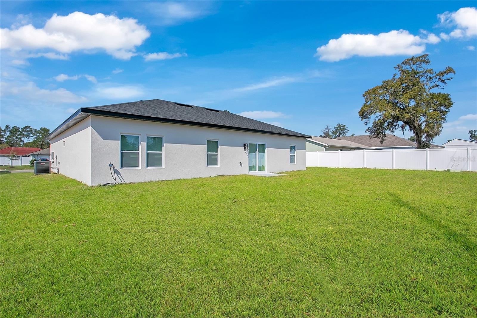 469 MARION OAKS LN, OCALA, FL, 34473