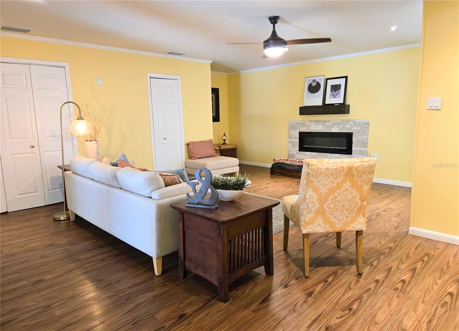 506 E GOTTSCHE AVE, EUSTIS, FL, 32726