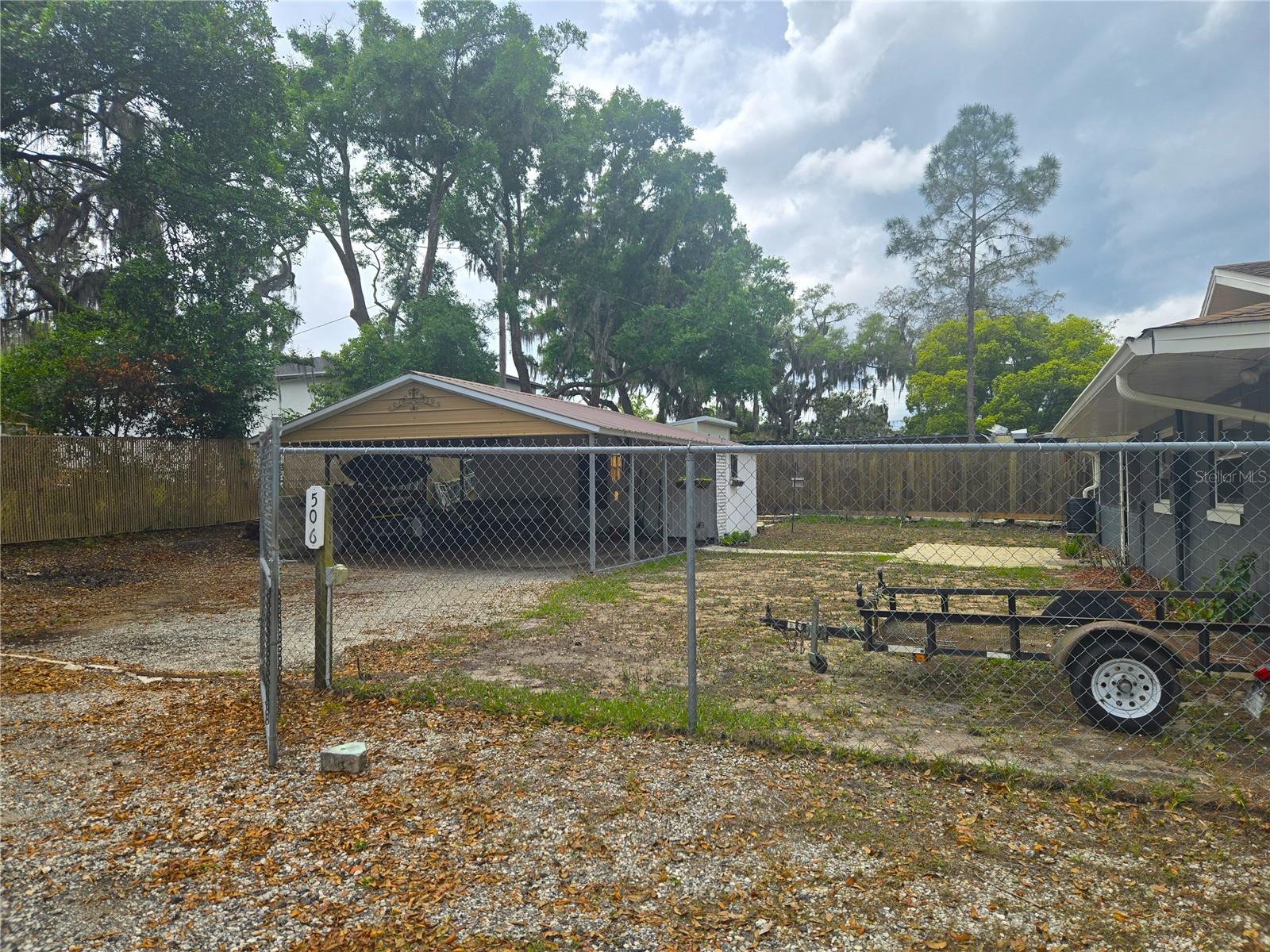 506 E GOTTSCHE AVE, EUSTIS, FL, 32726