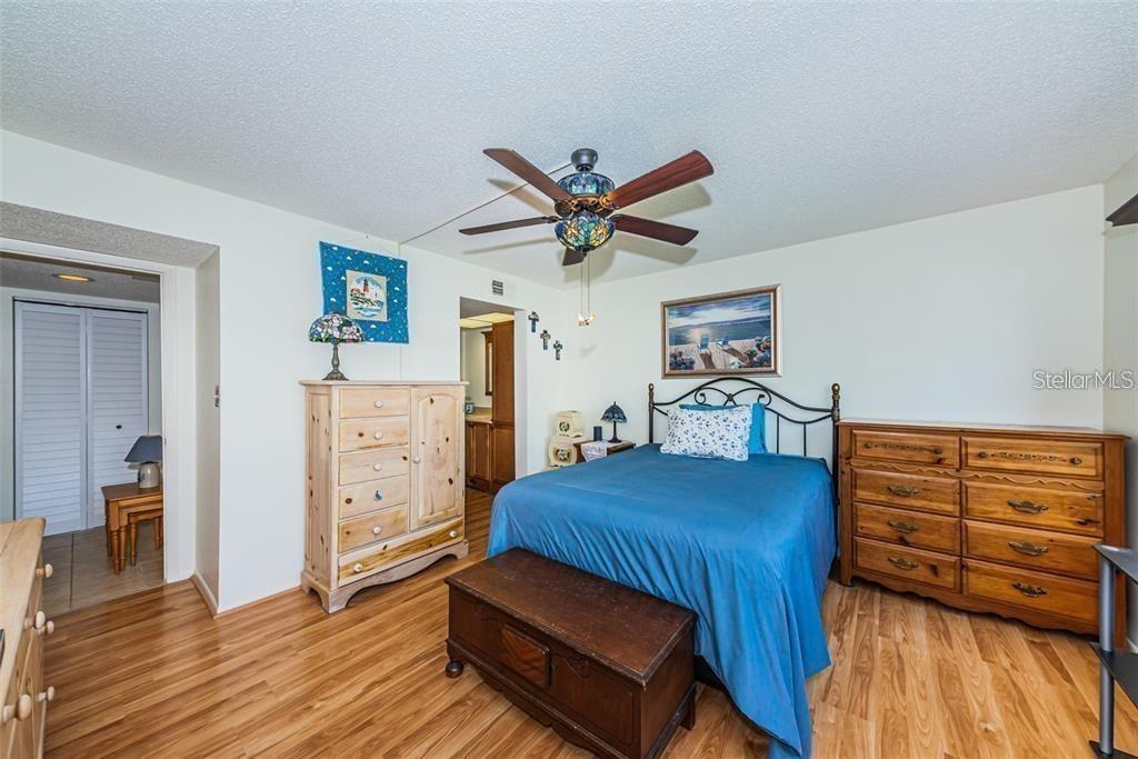 1324 PASADENA AVE S #205, SOUTH PASADENA, FL, 33707