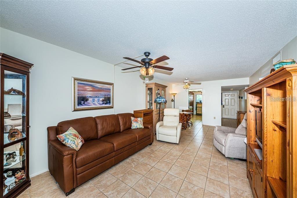 1324 PASADENA AVE S #205, SOUTH PASADENA, FL, 33707