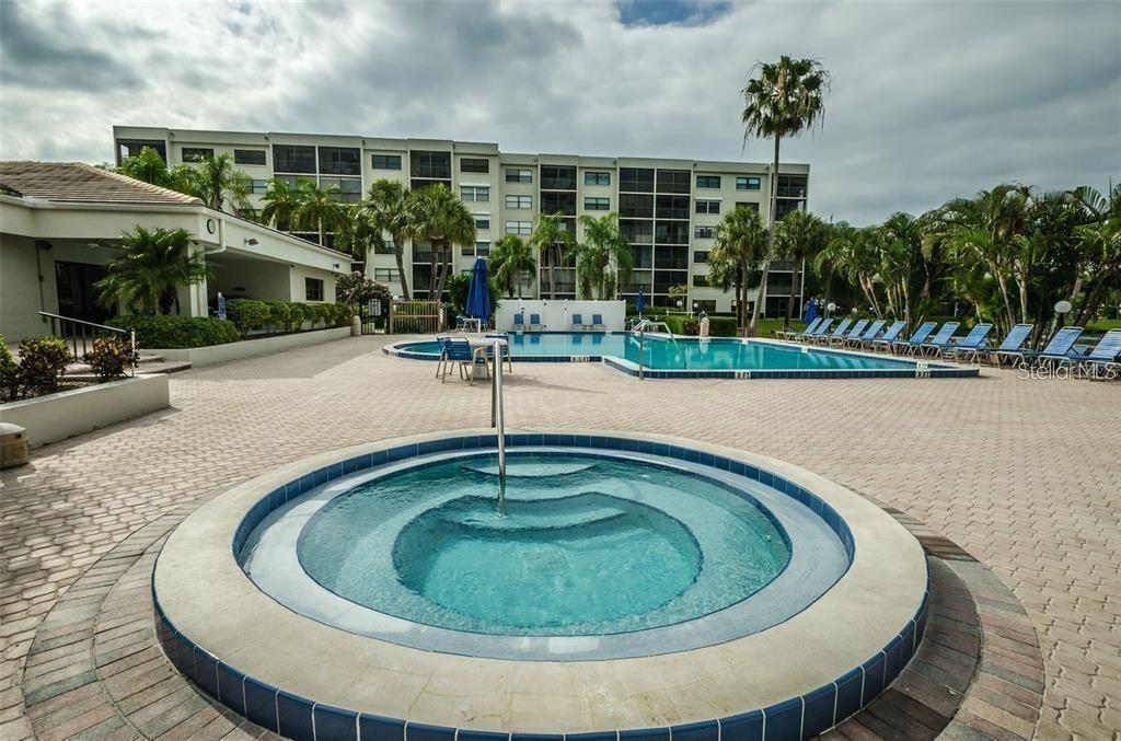 1324 PASADENA AVE S #205, SOUTH PASADENA, FL, 33707