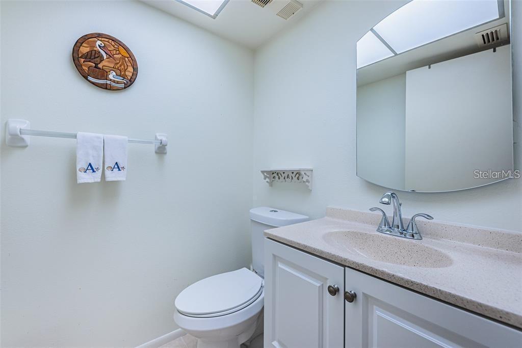 1324 PASADENA AVE S #205, SOUTH PASADENA, FL, 33707