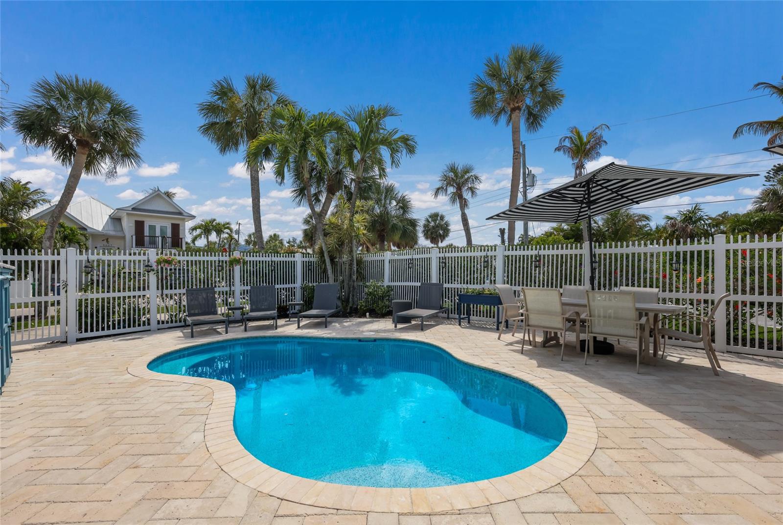 5701 CARISSA ST, HOLMES BEACH, FL, 34217