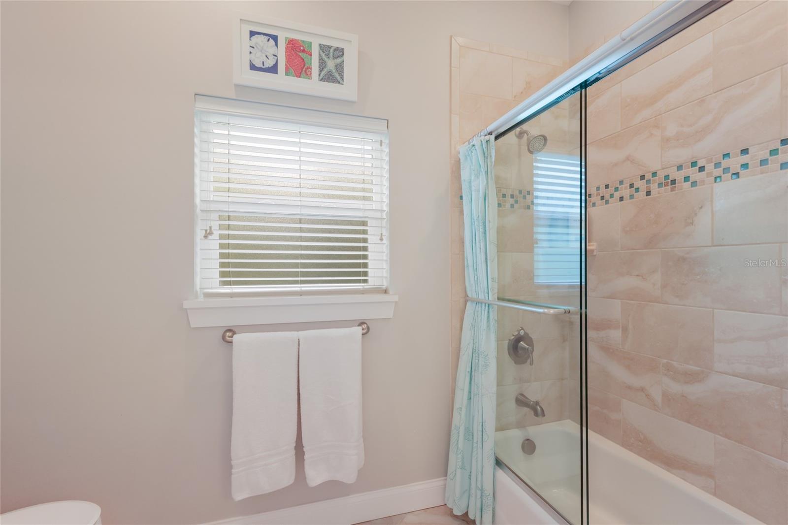 5701 CARISSA ST, HOLMES BEACH, FL, 34217