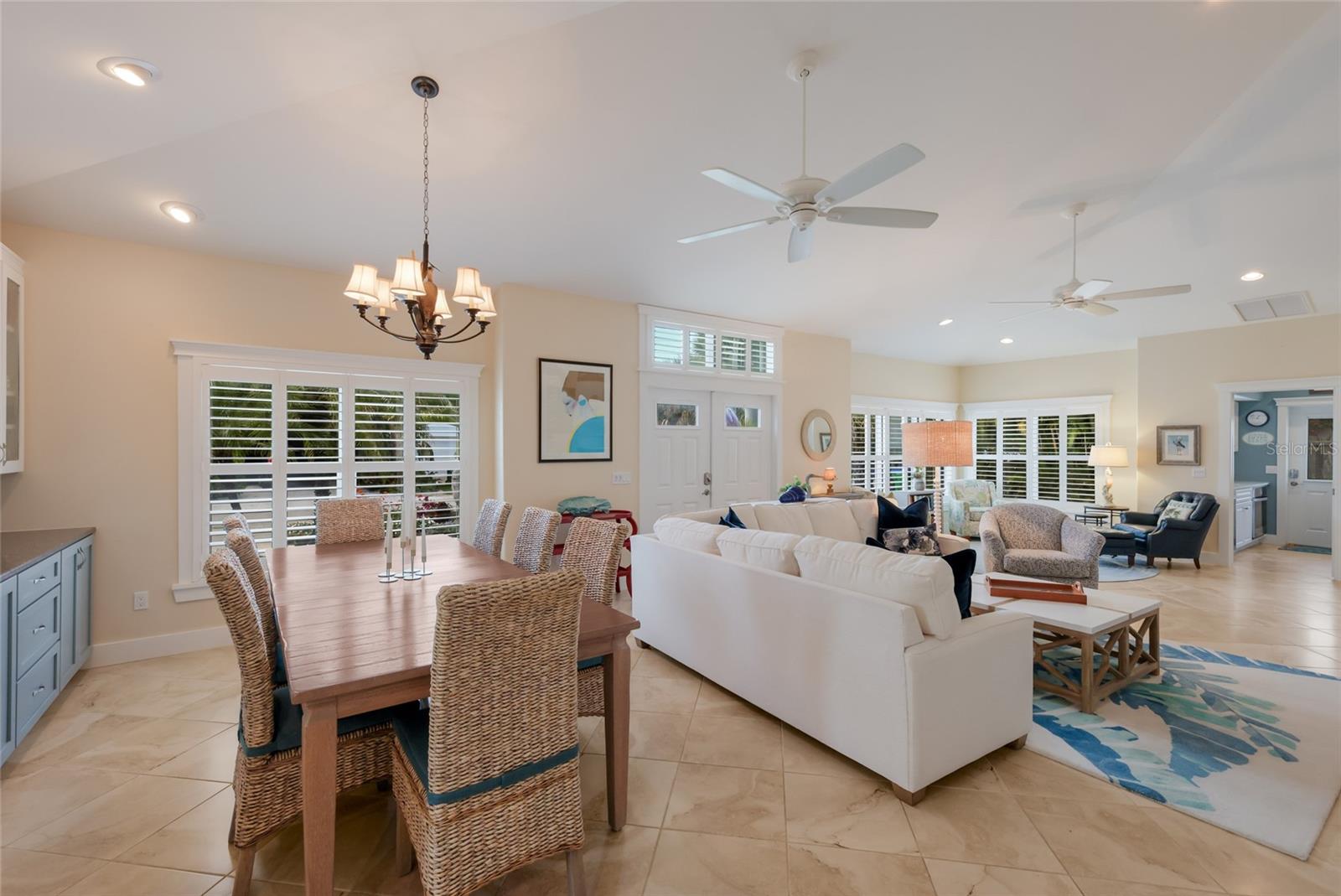5701 CARISSA ST, HOLMES BEACH, FL, 34217