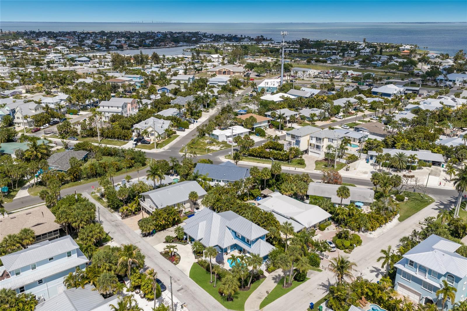 5701 CARISSA ST, HOLMES BEACH, FL, 34217