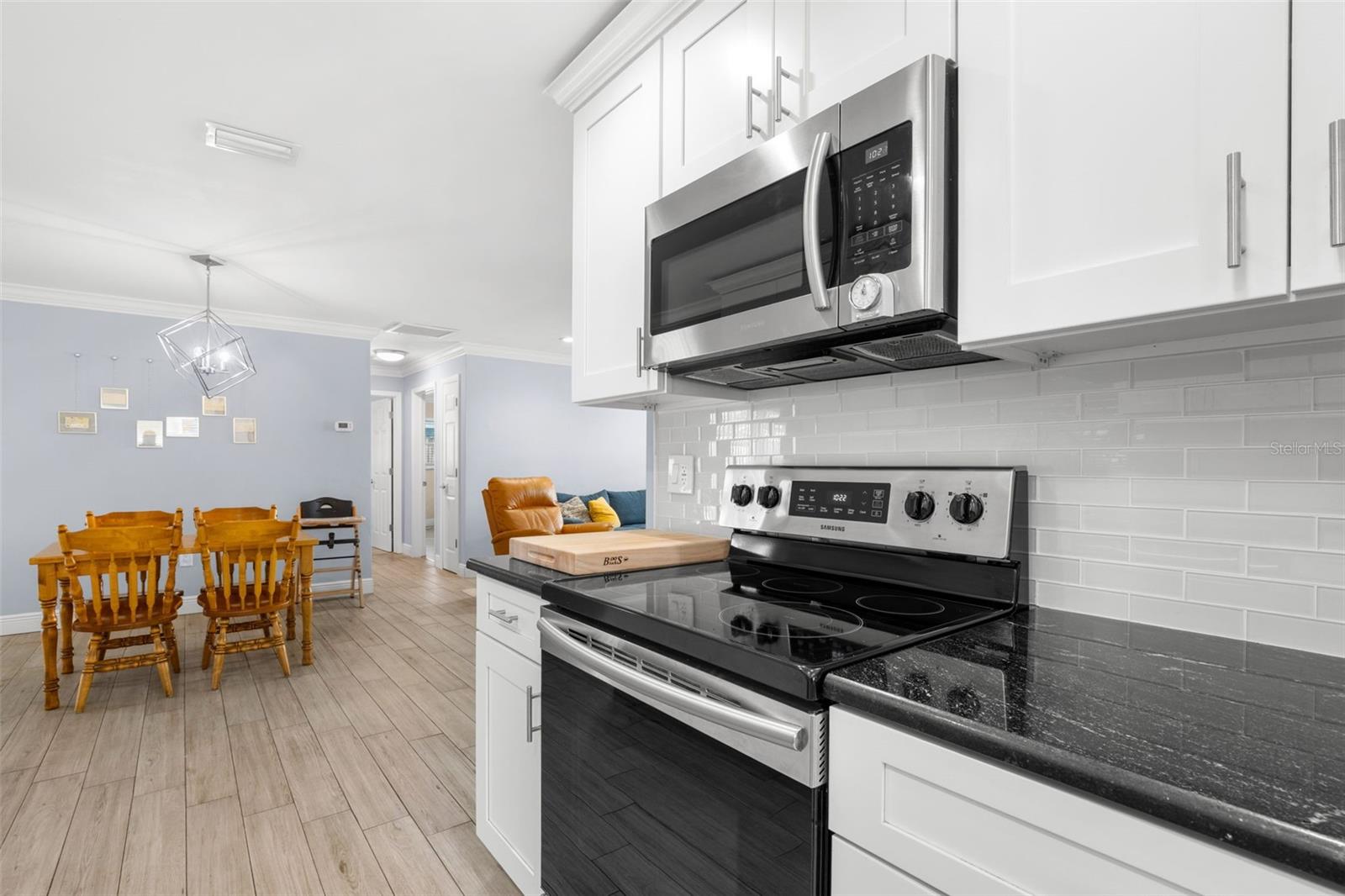 2376 FOREST DR, CLEARWATER, FL, 33763