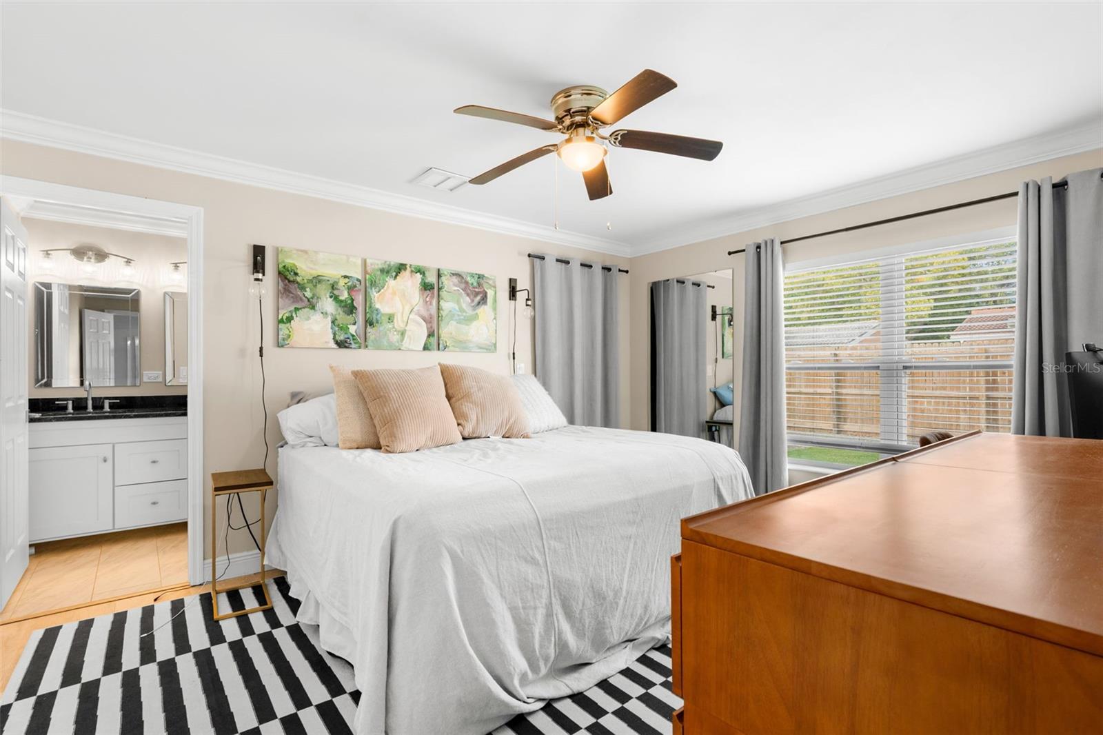 2376 FOREST DR, CLEARWATER, FL, 33763
