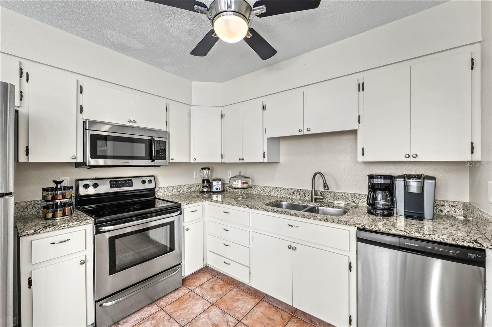 312 CANAL RD, SARASOTA, FL, 34242