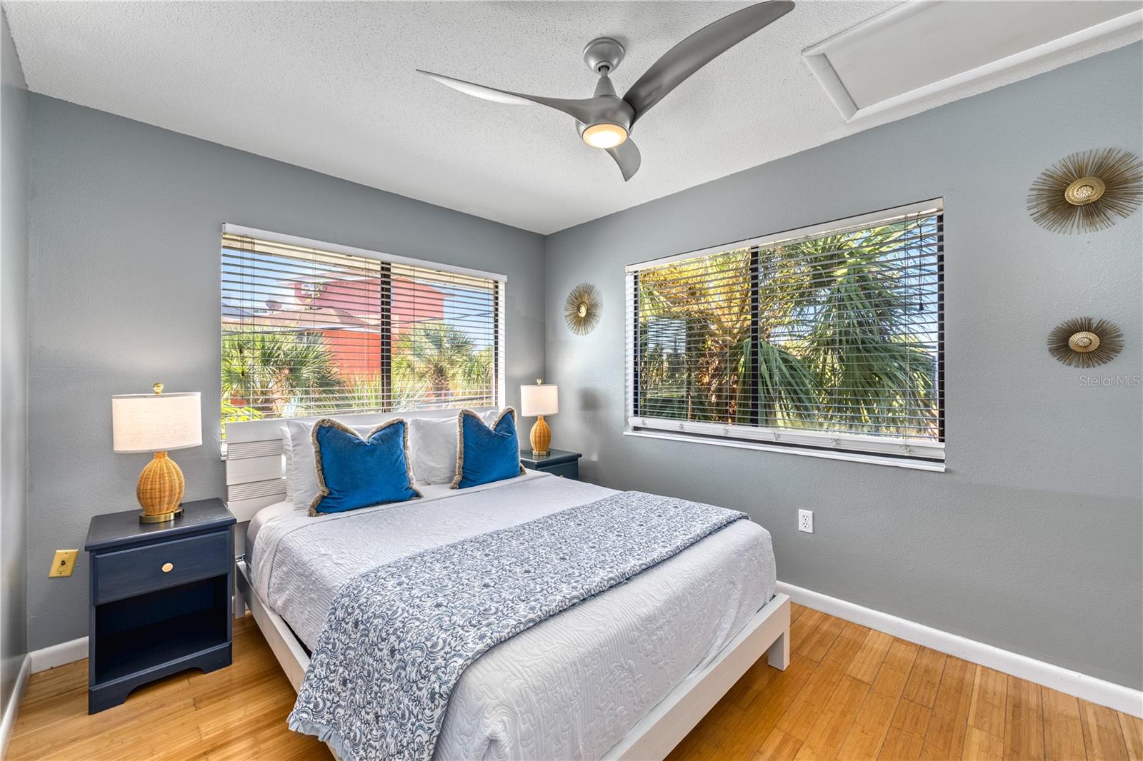 312 CANAL RD, SARASOTA, FL, 34242