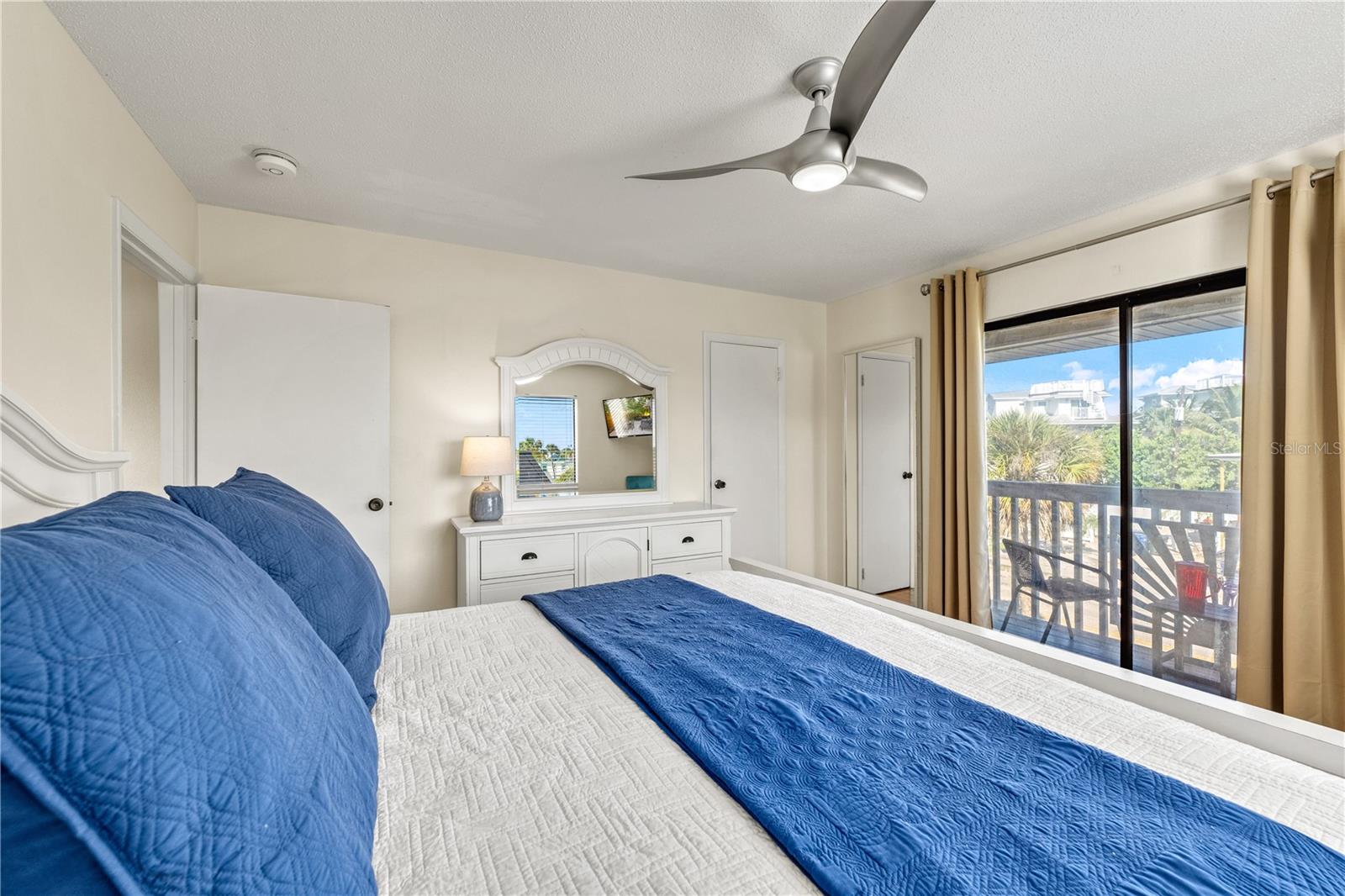 312 CANAL RD, SARASOTA, FL, 34242