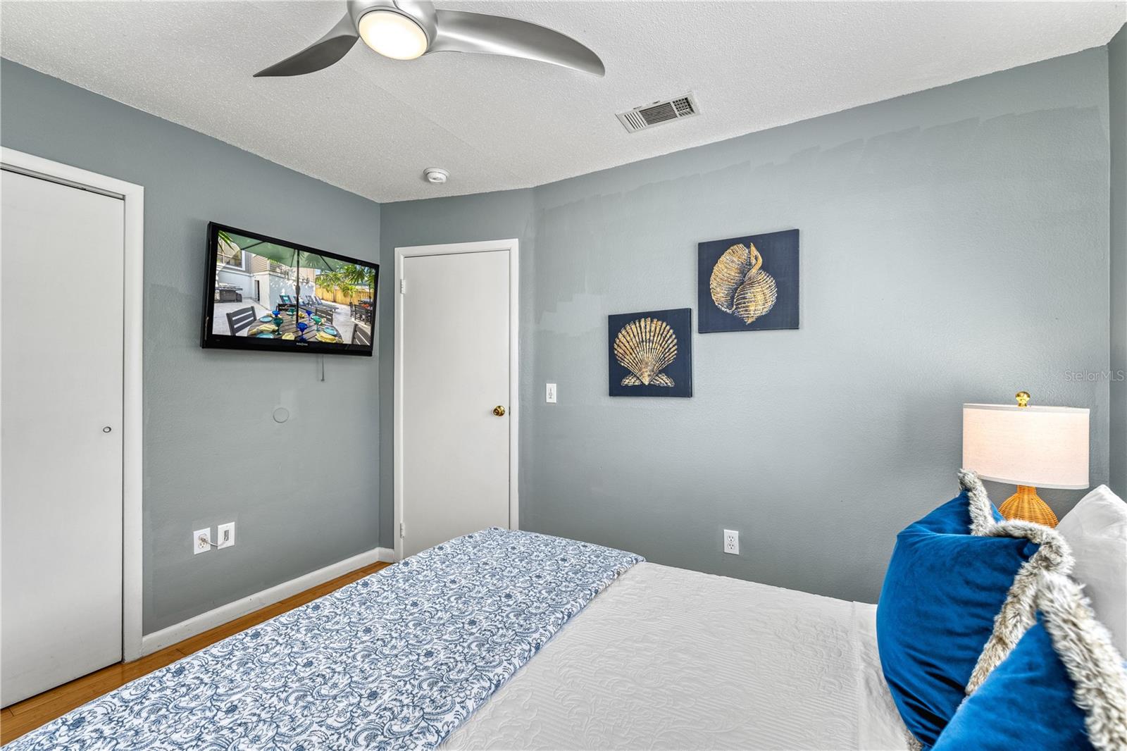312 CANAL RD, SARASOTA, FL, 34242