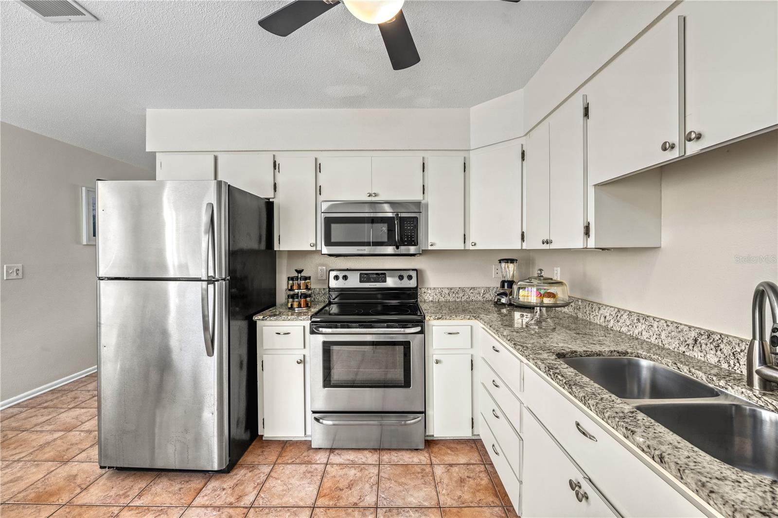 312 CANAL RD, SARASOTA, FL, 34242