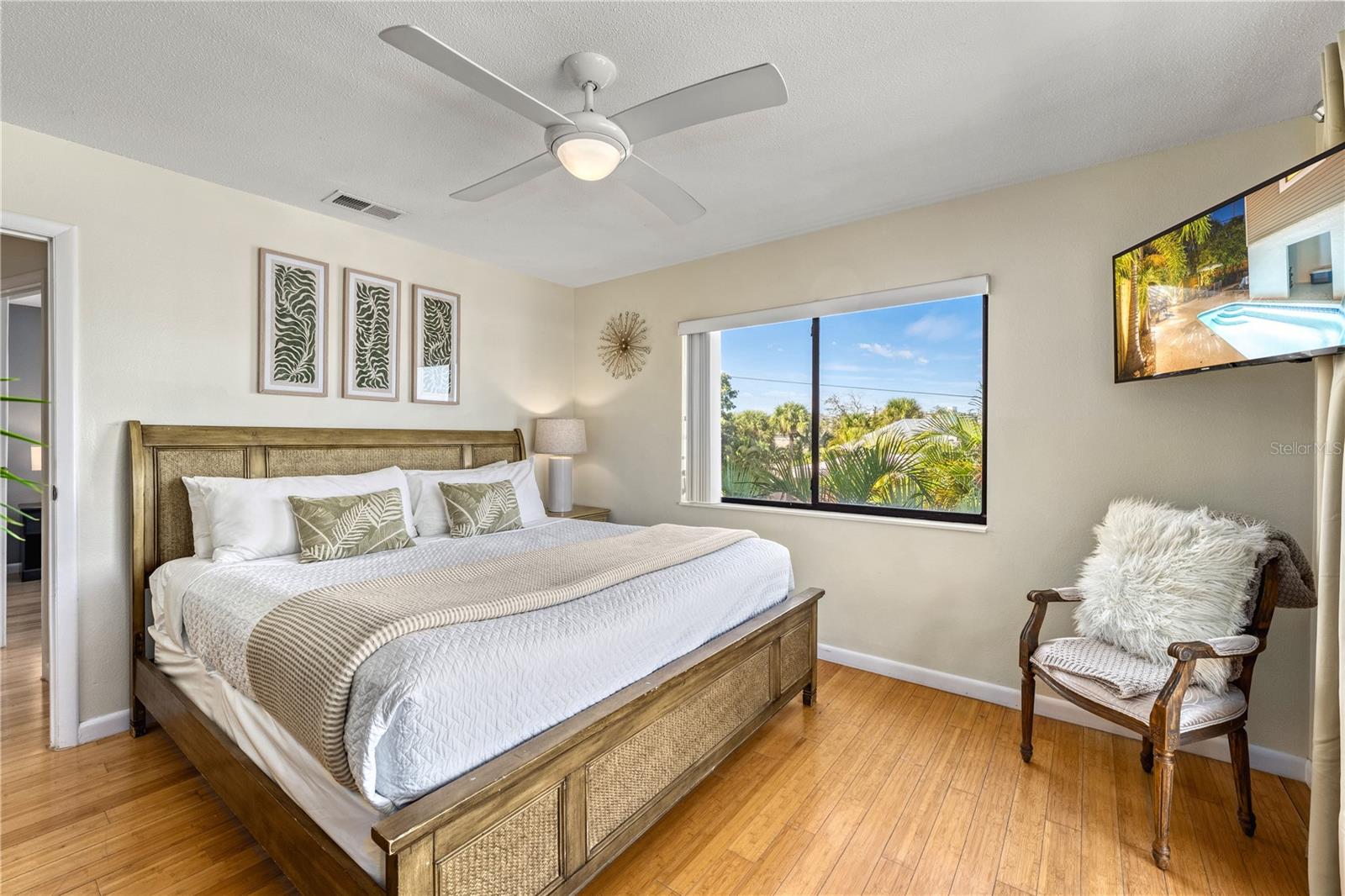 312 CANAL RD, SARASOTA, FL, 34242