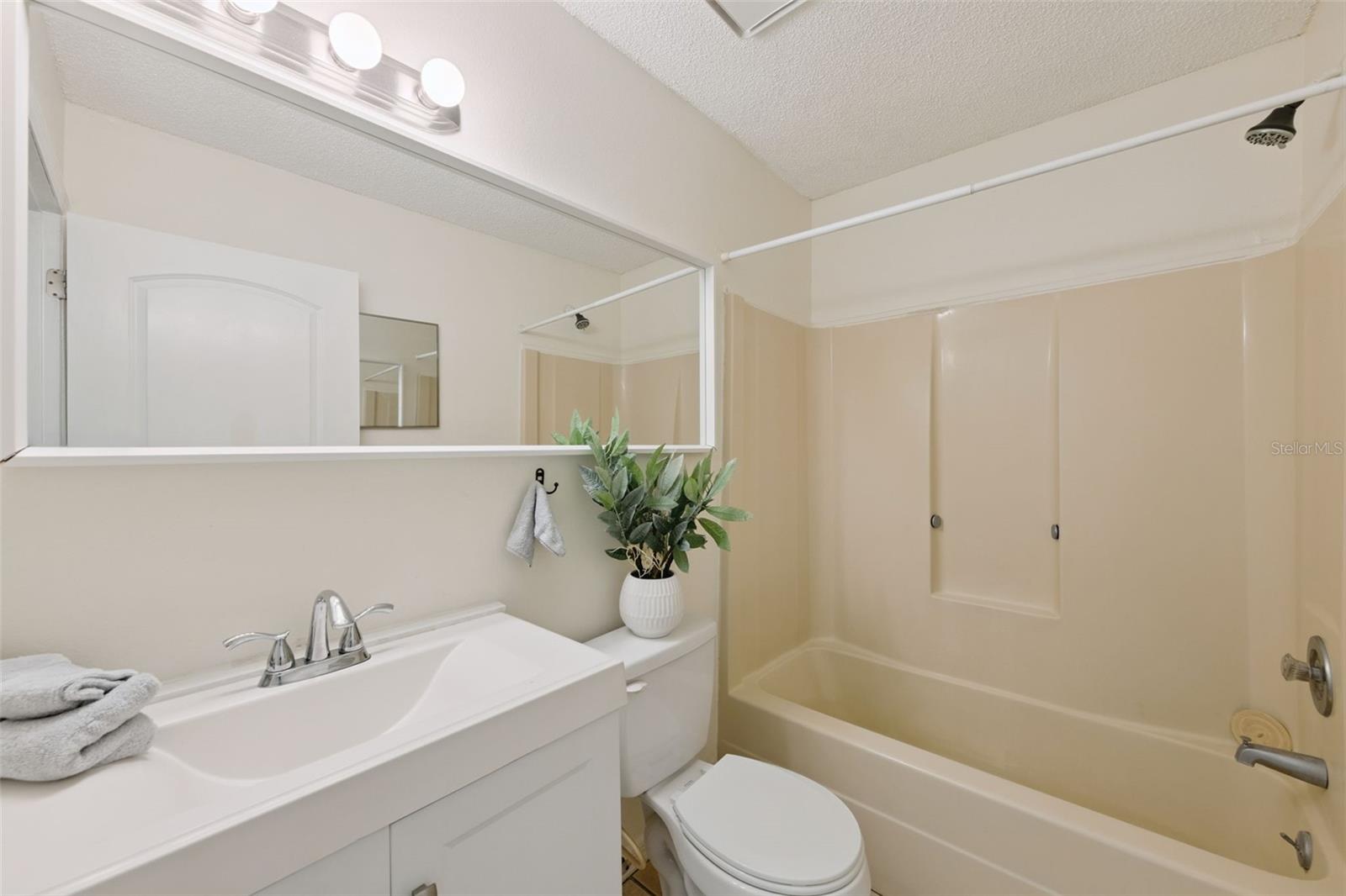 212 RIDGECREST LOOP, MINNEOLA, FL, 34715