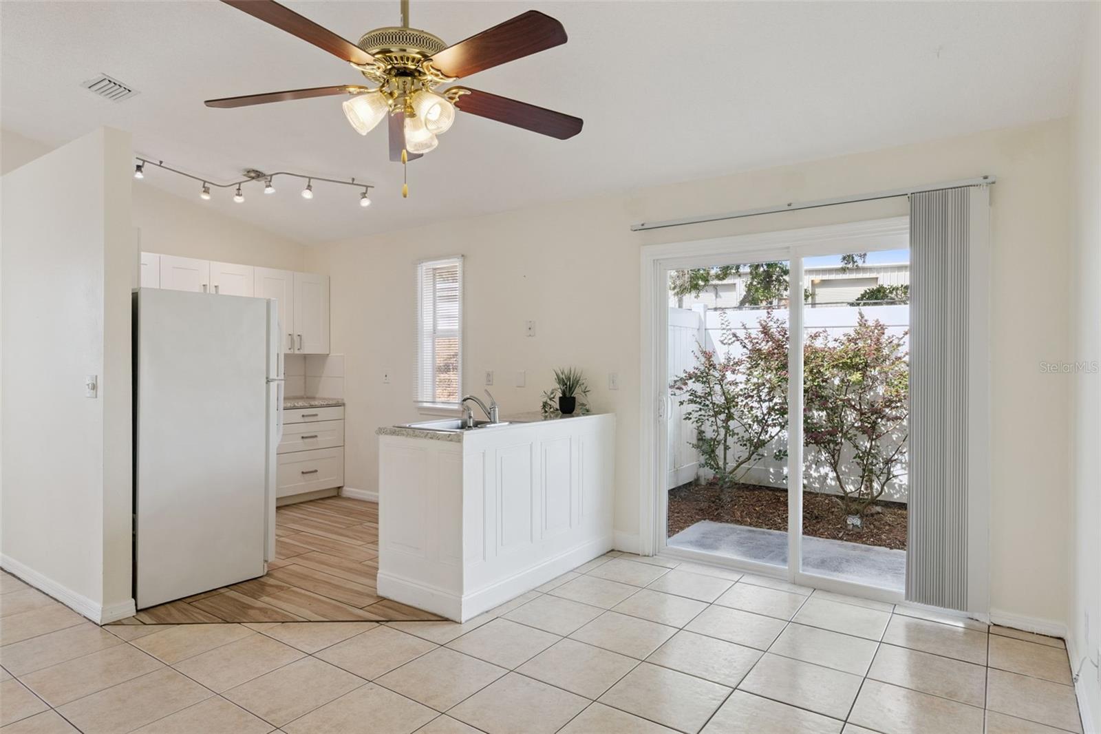 212 RIDGECREST LOOP, MINNEOLA, FL, 34715