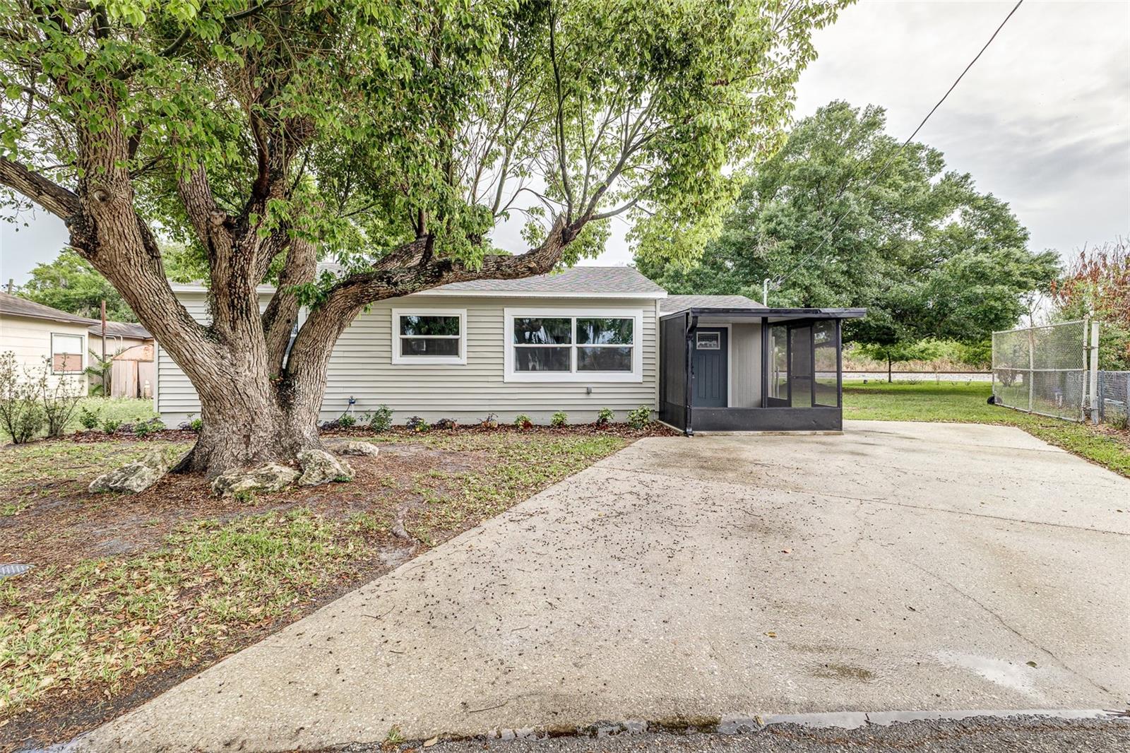 151 NW 10TH DR, MULBERRY, FL, 33860
