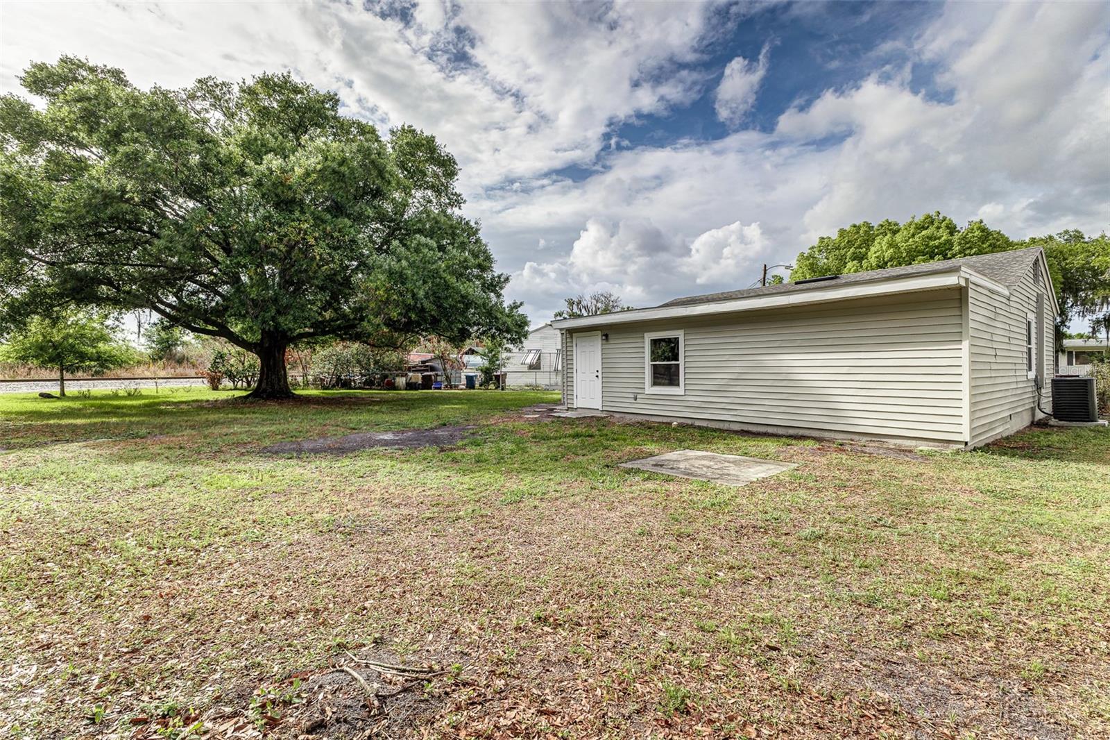151 NW 10TH DR, MULBERRY, FL, 33860