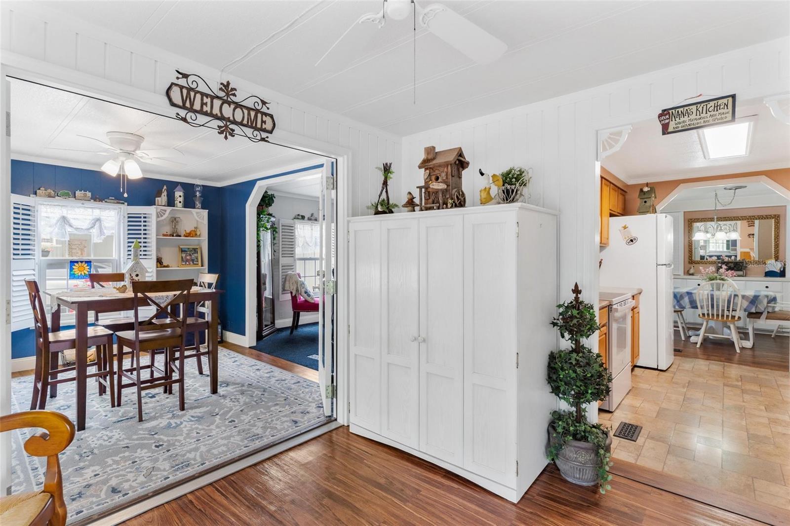 2470 KAREN DR, MOUNT DORA, FL, 32757