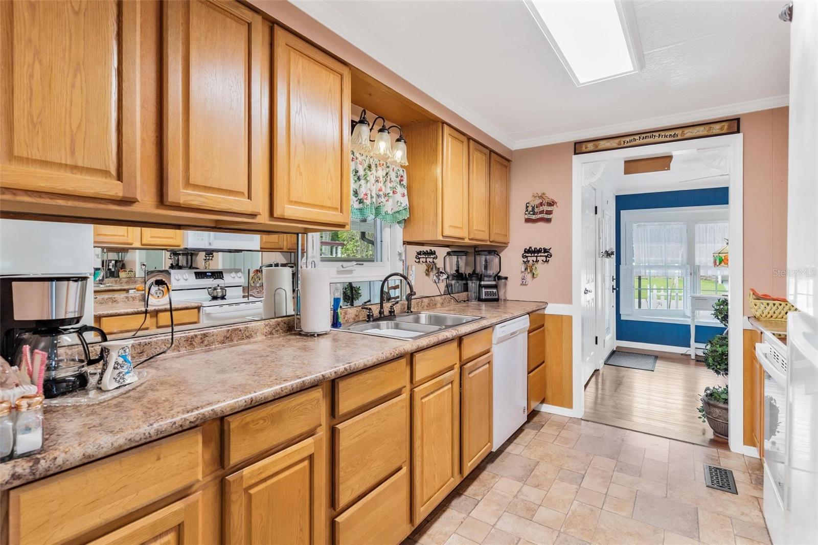 2470 KAREN DR, MOUNT DORA, FL, 32757