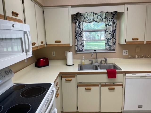 2623 TAMARIND DR, EDGEWATER, FL, 32141
