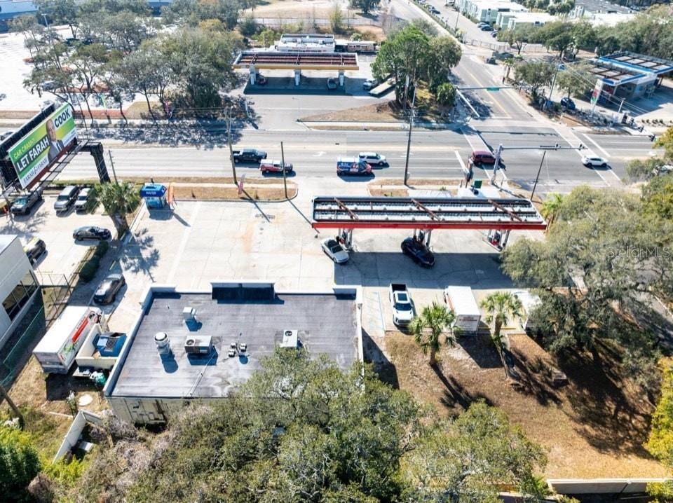 2202 E BEARSS AVE, TAMPA, FL, 33613