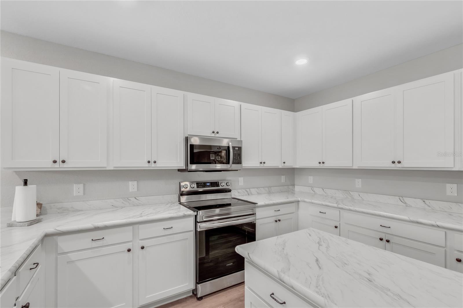 9100 SE 43RD AVE, OCALA, FL, 34480