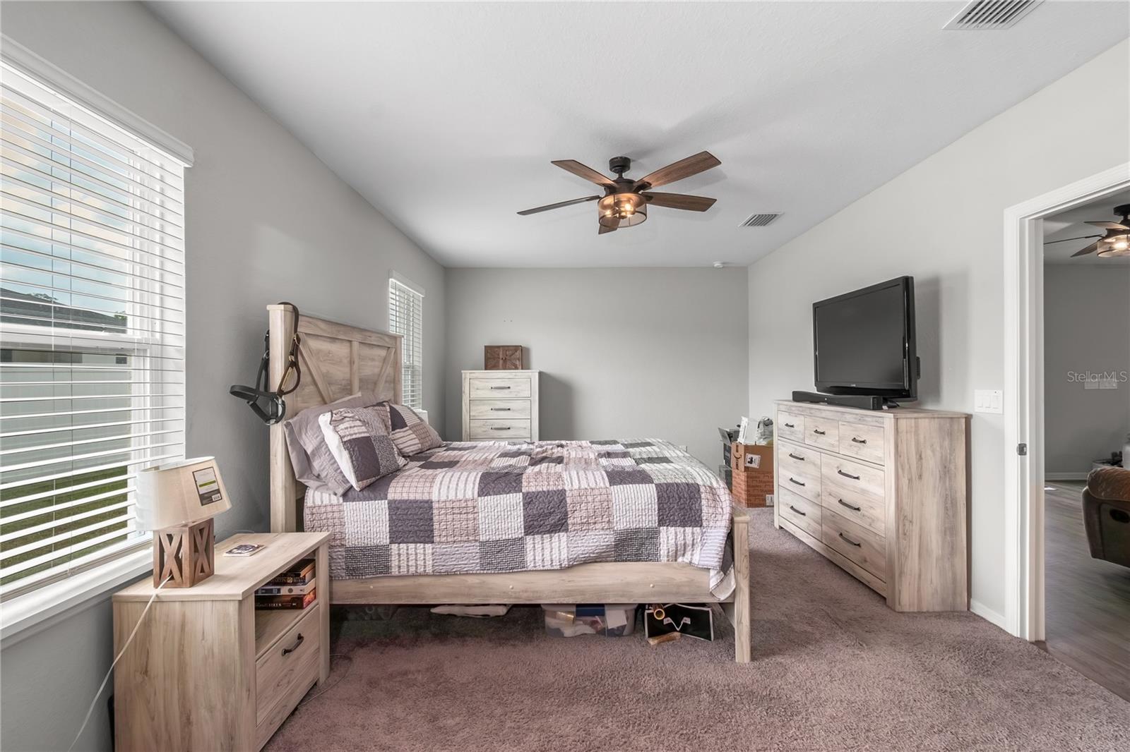 9100 SE 43RD AVE, OCALA, FL, 34480