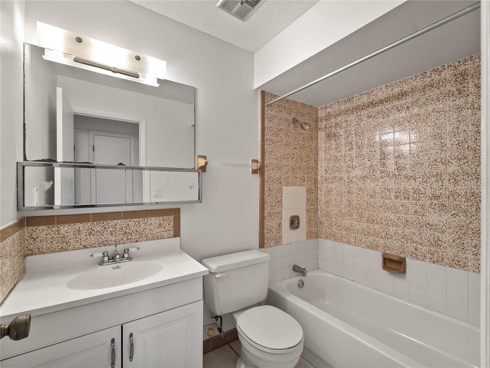 20222 GLADSTONE ST, PORT CHARLOTTE, FL, 33952